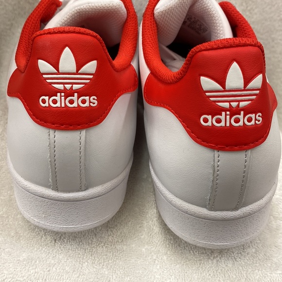 NWT Adidas Superstar Shoes Originals Sneakers Cloud White and Vivid Red - Size 9 - Picture 4 of 10